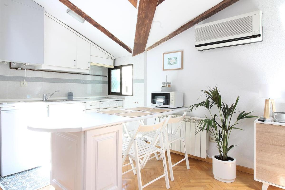 شقة Charming Gran Via IV مدريد المظهر الخارجي الصورة